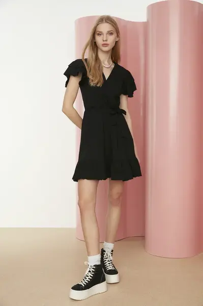 Dámské šaty Trendyol Frill detailed