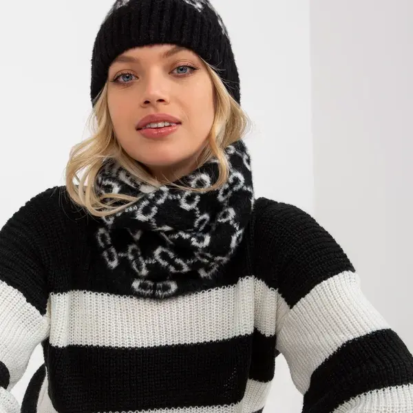 Cap-AT-CZ-CM-319.41P-black-white