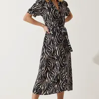 Happiness İstanbul Women's Black Beige Patterned Belted Summer Shirt Dress