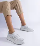 Gemre White sneakers on a thick sole Sierra