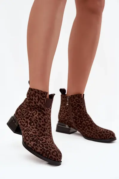 Kotníkové boty z přírodního semiše s leopardím vzorem