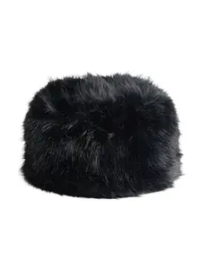 Bershka Čiapky  čierna