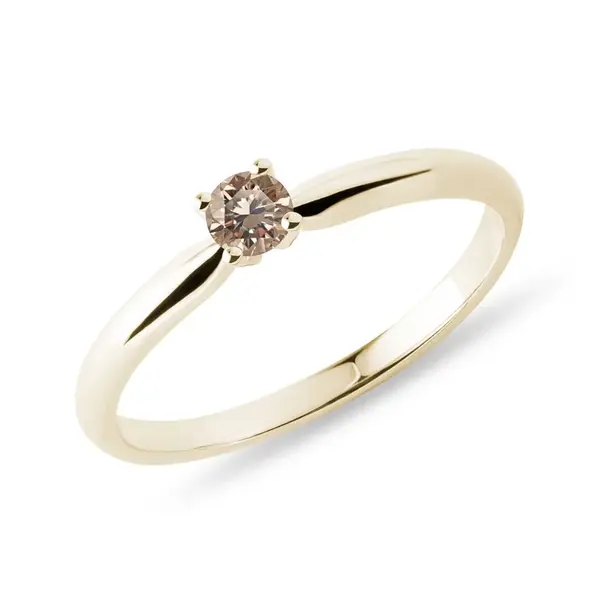 Zásnubný prsteň zo žltého zlata s champagne diamantom KLENOTA
