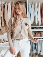 Sweter damski one size z haftem AMELIE beżowy Dstreet