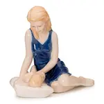 Dekorativní figurka Royal Copenhagen Mamma více barev