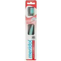 Meridol Zubná kefka Gum Protection + Sensitive