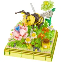 Stavebnica mini KOCO Včielka plast 668ks v krabičke 11x12x11cm