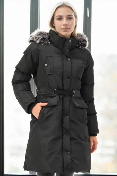 Z9774 DEWBERRY WOMEN'S COAT-BLACK