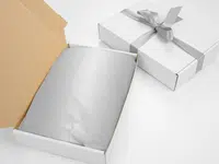 240 ks - Hodvábny papier 500x750 strieborný