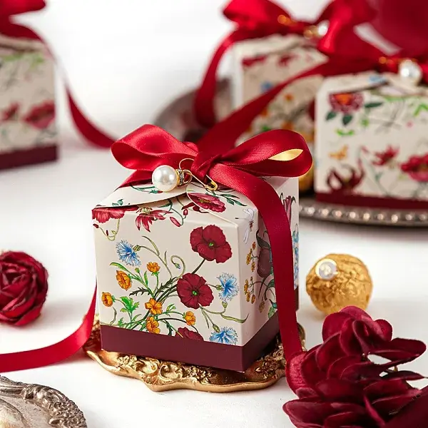 Flower Printed Paper Candy Gift Packaging Boxes with Ribbon