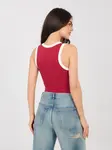 Top v tmavě červené barvě