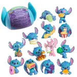 Figurka Stitch v kapsli