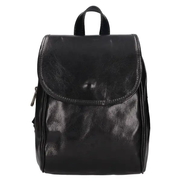 Menší kožený dámský batoh Italia Melas - černá