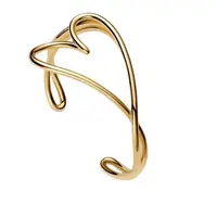 Pandora Pevný pozlacený náramek ve tvaru srdce Shine 563808C00 17,5 cm