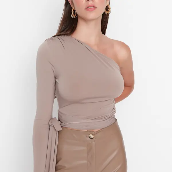 Dámský top Trendyol TWOAW23BZ00094/Black