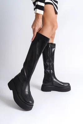 Capone Outfitters Long Pull Women's Riding Boots