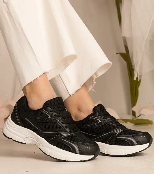 Gemre Black women's sports sneakers with glitter Bakari