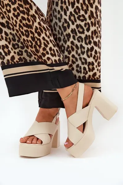 Boto Dámské Sandály Na Podpatku A Platformě Z Eko Kůže Světle Béžové Annavin