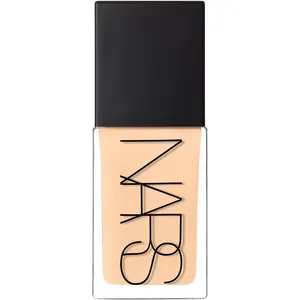 NARS Light Reflecting™ Foundation rozjasňující make-up pro přirozený vzhled odstín SALZBURG 30 ml
