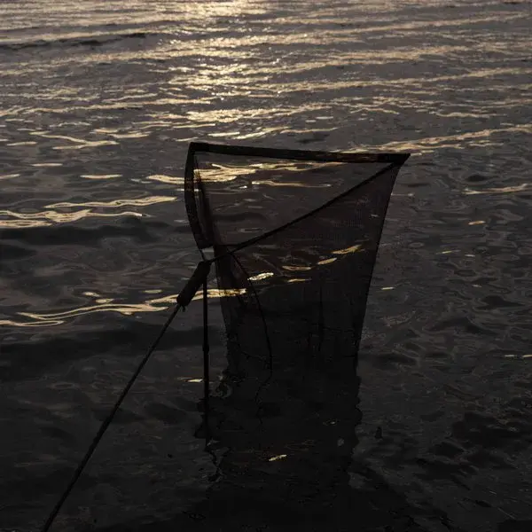 Nash podběrák air force f20 landing net 46"