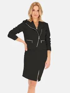 PERSO Woman's Women's short jacket made of faux suede with a zipper