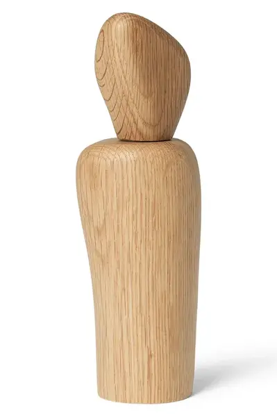 Ruční mlýnek ferm LIVING Cairn Grinder béžová barva