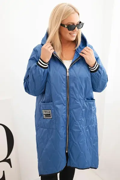 Kesi Włoski Dámska bunda Plus Size prešívaná s kapucňou a športovými manžetami svetlo džínová