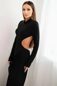 Kesi Włoski Dámska dlhá viskózová šaty s golierom a odhalenými chrbtom čierna