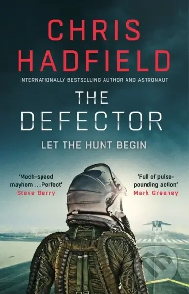 The Defector (the unmissable Cold War spy thriller from the author of THE APOLLO MURDERS) - kniha z kategorie Společenská beletrie