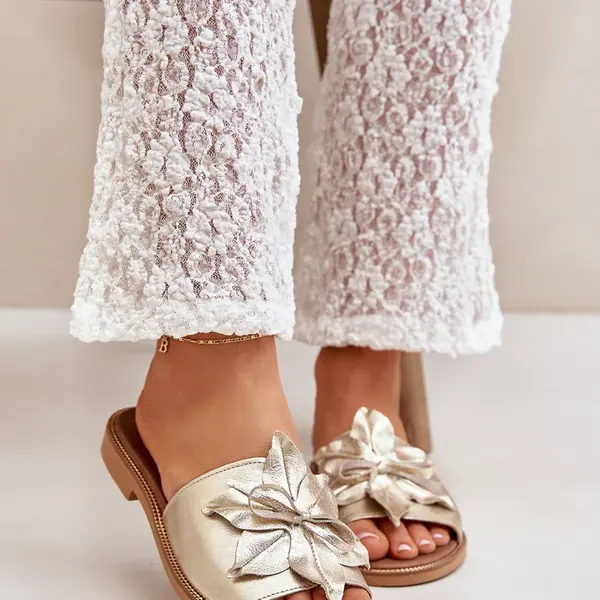 Lewski Shoes Pantofle S Dekorací Z Pravidelné Kůže Zazoo