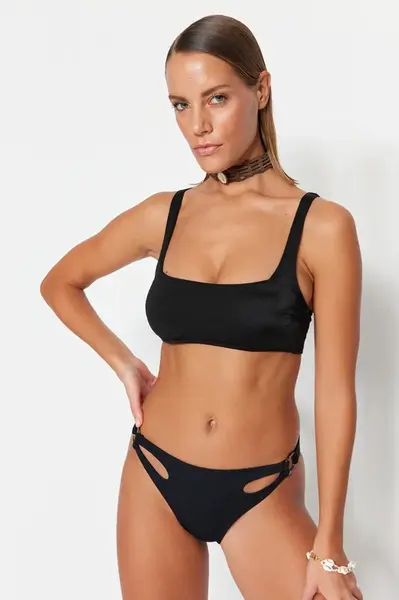 Dámský bikinový top Trendyol
