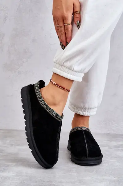 Boto Dámské semišové pantofle s kožíškem černá Buffie