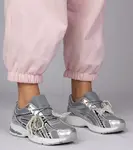 marka niezdefiniowana Silver sneakers with detachable decorations Lekrus