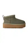 Dětské semišové sněhule UGG CLASSIC ULTRA MINI PLATFORM černá barva, 1157791K