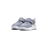 Nike Team Hustle D 10 SE Dream 18,5