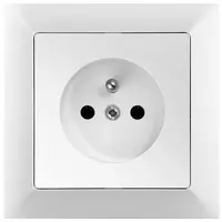 Zásuvka 2P+PEMedium bílá