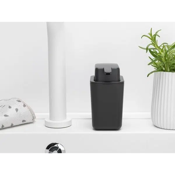 Brabantia DÁVKOVAČ MYCÍHO PROSTŘEDKU
