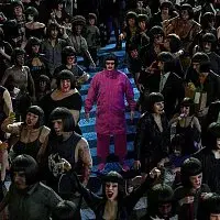 Oliver Tree – Alone In A Crowd CD