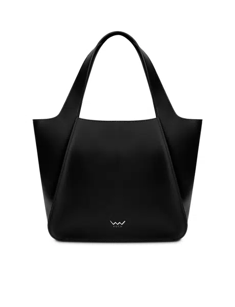 Calyste Black