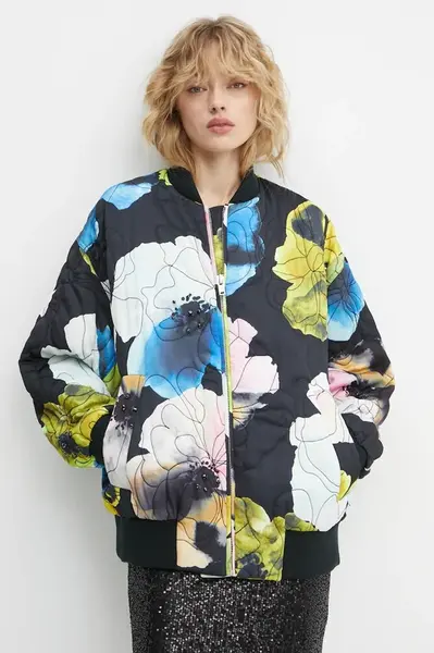 Bomber bunda Stine Goya