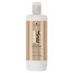 SCHWARZKOPF Professional Krémový ošetrujúci vyvíjač BLONDME Premium Developer 2% 1000 ml