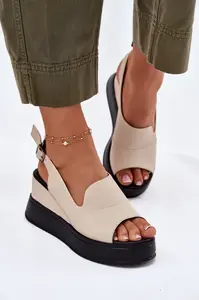 Kožené Dámske Sandále Na Klíne Artiker