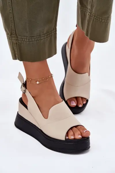 Kožené Dámske Sandále Na Klíne Artiker