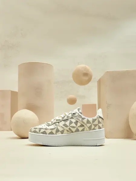 Resti Women's sports shoes with Ozofio print