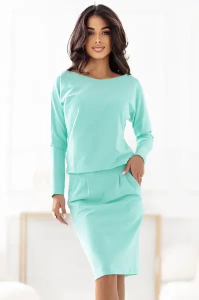189-12 Long-sleeved sweatshirt dress with pockets – comfortable cut with a low neckline at the back – mint