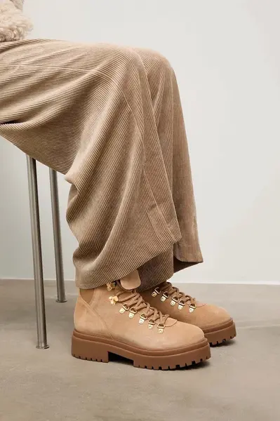 Semišové boty Answear.LAB