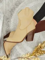 Dámske členkové kovbojské čižmy na podpätku