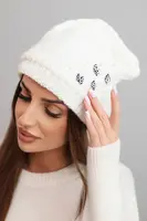 Dámská zimní vlněná čepice s aplikacemi K468 bílá