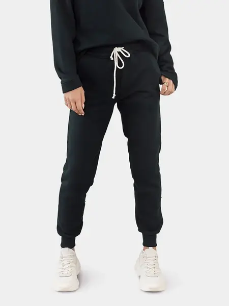 Dámske čierne tepláky Edoti