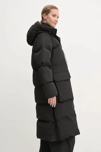 Péřová bunda Peak Performance Bluebird dámská, černá barva, zimní, G79926